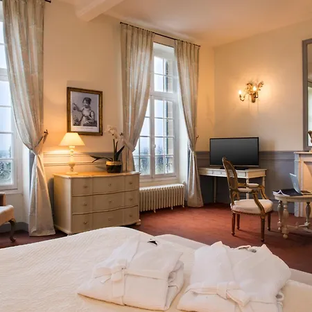 Hotel Chateau De L'Hermitage-3