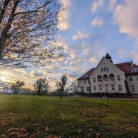Schloss Krugsdorf Golf & Hotel-3