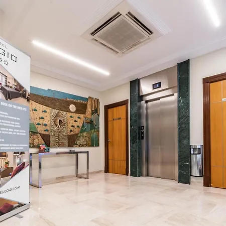 Hotel Regio Cadiz-3