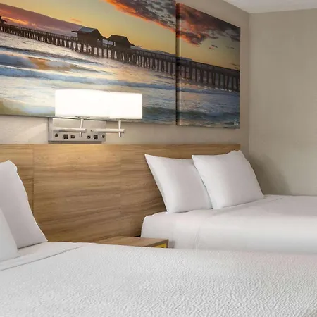 Days Inn By Wyndham Cocoa Beach Port Canaveral-3