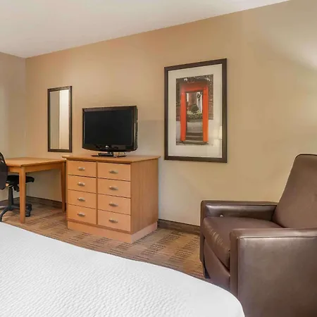 Extended Stay America Suites - Cleveland - Great Northern Mall-3