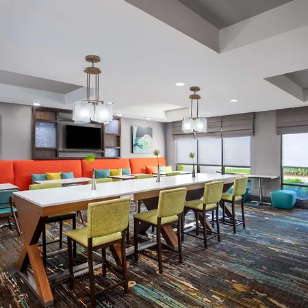 Hampton Inn Iowa City/Coralville-2