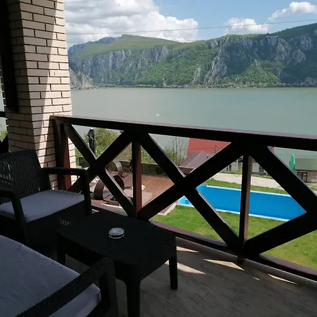 Pensiunea Decebal Resort - Cazanele Dunarii-3