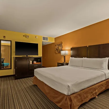 Best Western The Plaza Hotel Honolulu Airport - Free Breakfast-2
