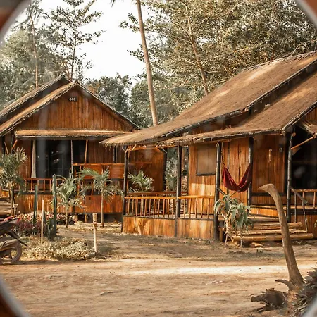Eco Lanta Hideaway Beach Resort-3