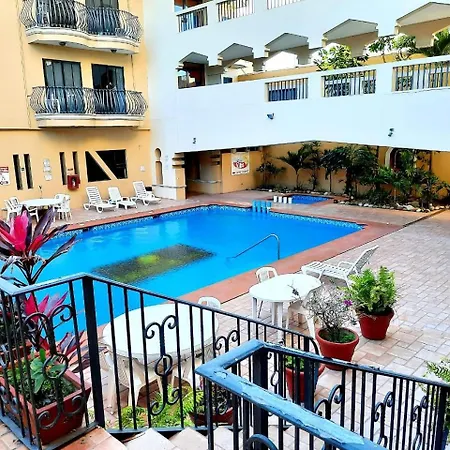 Grand Royal Tampico-3