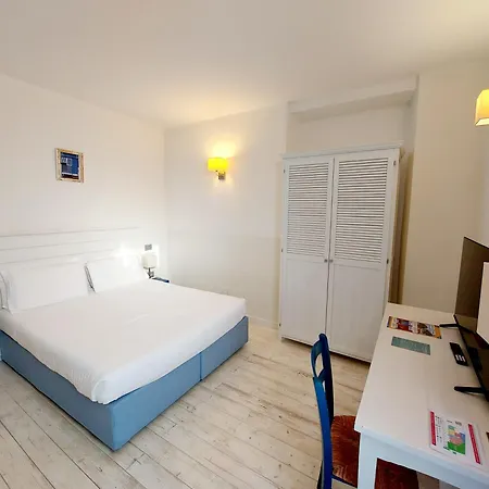 Hotel La Villa Del Mare-2