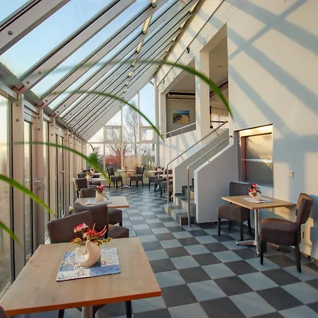 Inselhotel kleiner Bodden-3