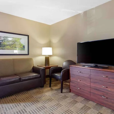 Suburban Studios Cary - Rdu Airport-2