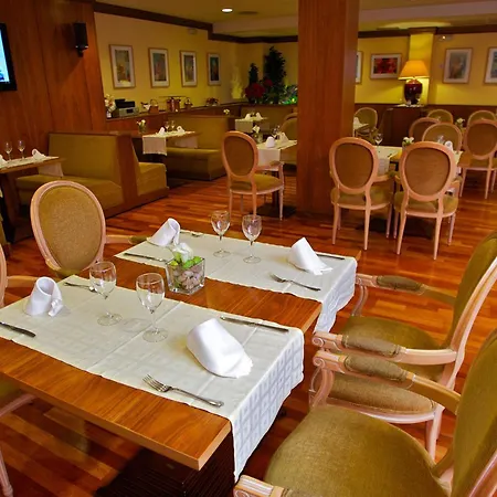 Hotel Borgia-2
