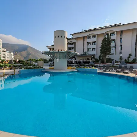 Faros Premium Beach-2
