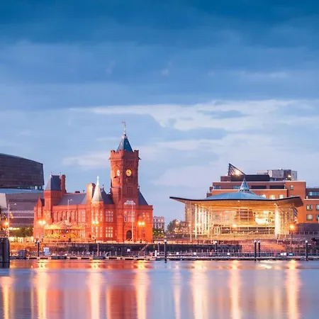 Park Plaza Cardiff-3