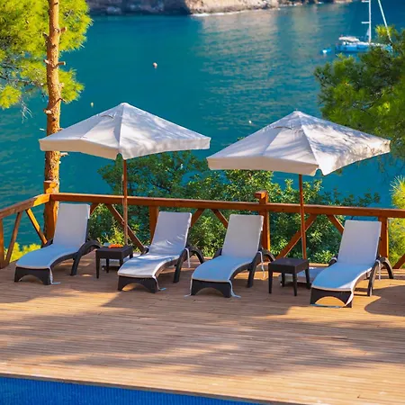 La Boheme Kabak Adults Only-3
