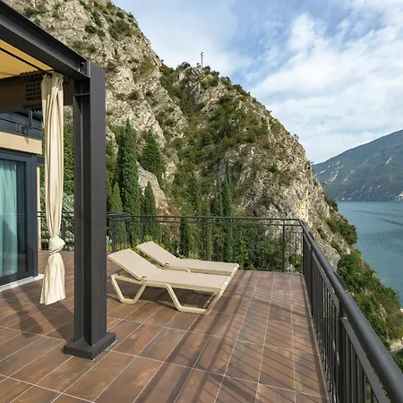Hotel Villa Dirce - Adults Only Hotel-3