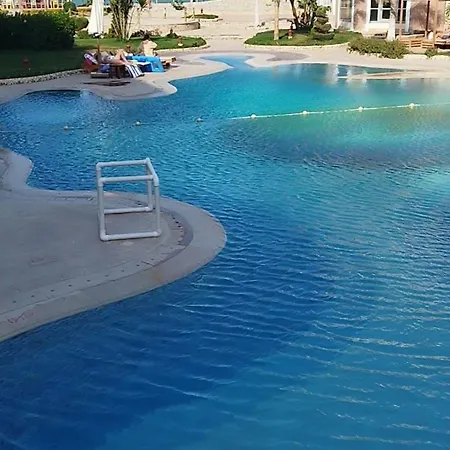 Royal beach resort-3