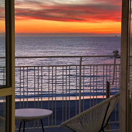 Cas' A Mare - Beachfront Luxury Suites-3