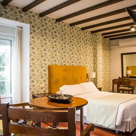 Hotel A Casa Do Rio-2