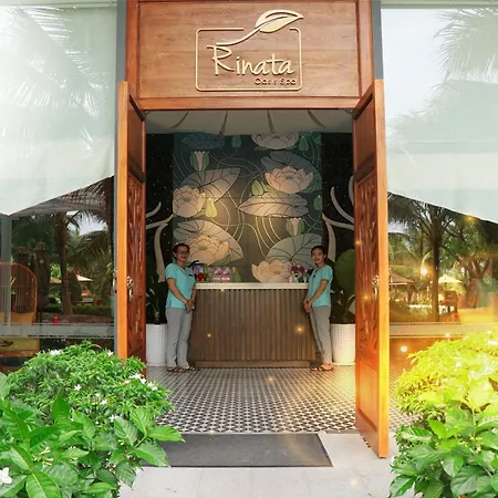 Cam Ranh Riviera Beach Resort & Spa-3