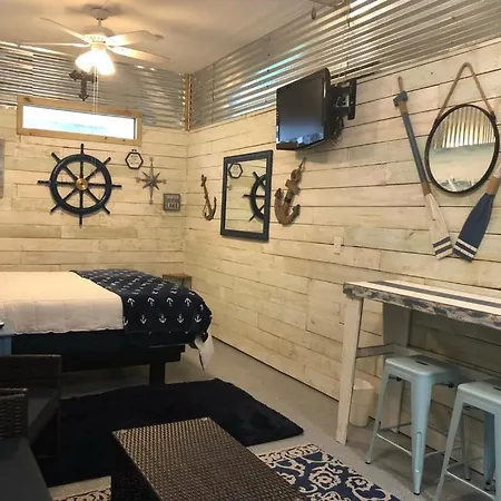 De La Bleau B&B-3