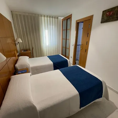 Hotel Tio Pepe-3