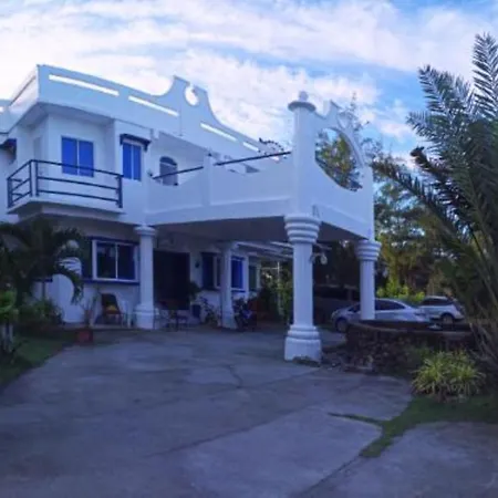 Club Monet Beachfront Resort By Cocotel-2
