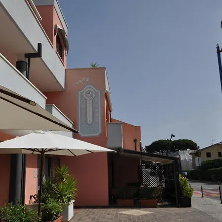Hotel Mistral-3