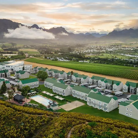 Protea Hotel By Marriott Stellenbosch & Conference Centre-2