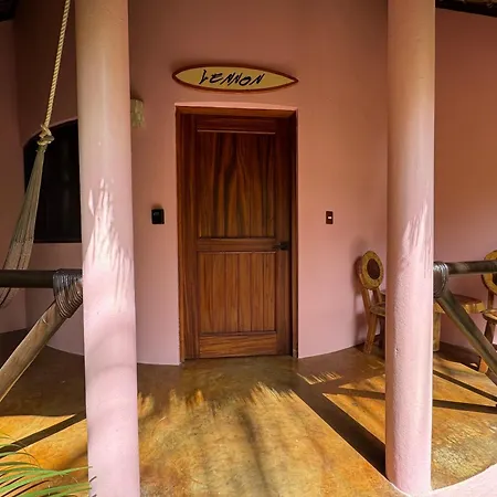 One Love Hostal Puerto Escondido-3