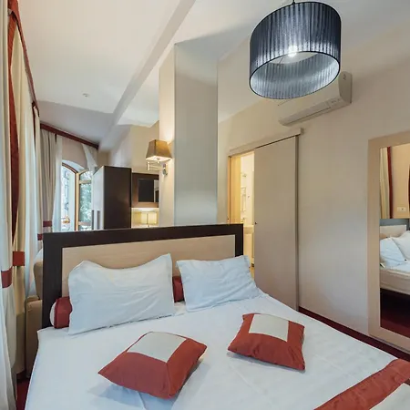 Boutique Hotel Palais Royal-3