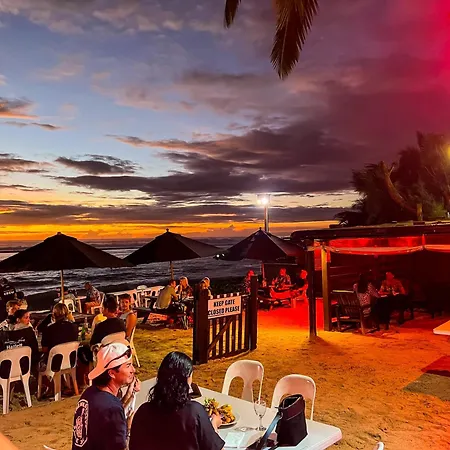 Castaway Resort-3