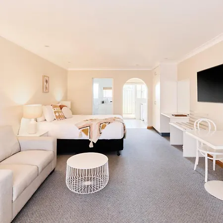 Harbourview House-2