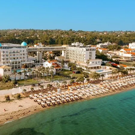Santa Beach Hotel-2