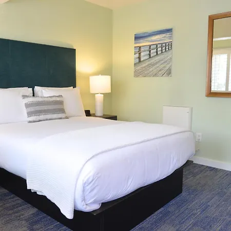Crown City Inn Coronado-3