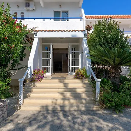 Nirvana Beach Hotel-3