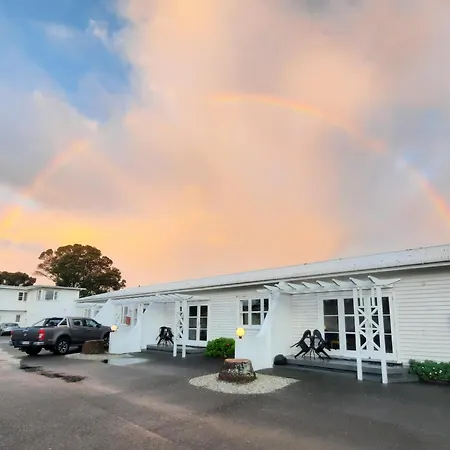 Edgewater Motel-3