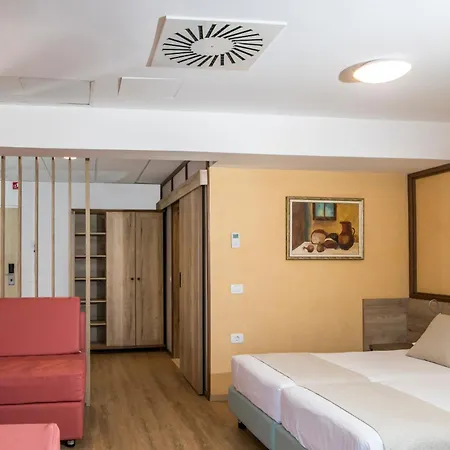 Hotel Delfin-3