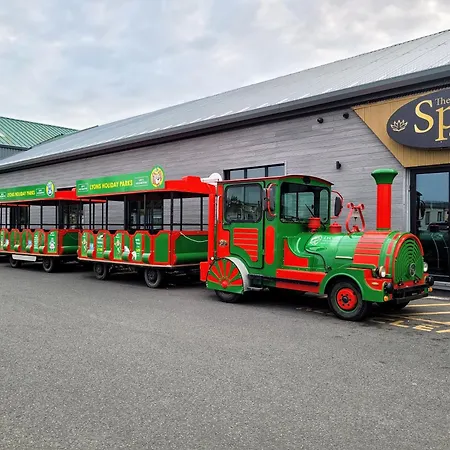 Lyons Robin Hood Holiday Park, The Shamrock Way-2