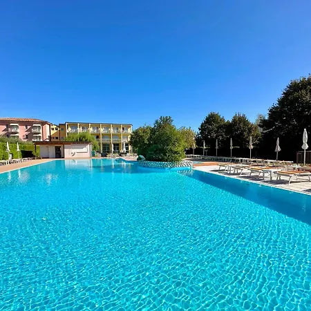 Hotel Bella Lazise-3