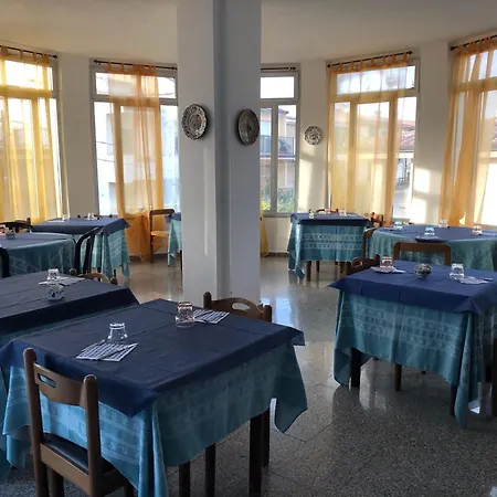Hotel L'Ancora-3