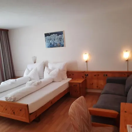 Hotel Schiffahrt-3