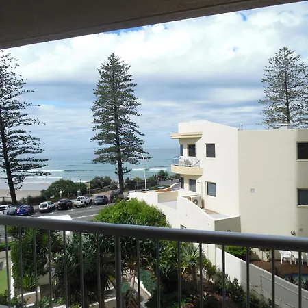 Coolum Caprice-3