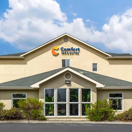 Comfort Inn & Suites Redwood Country-2