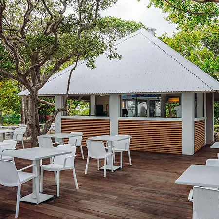 Doubletree By Hilton Noumea Ilot Maitre Resort-3
