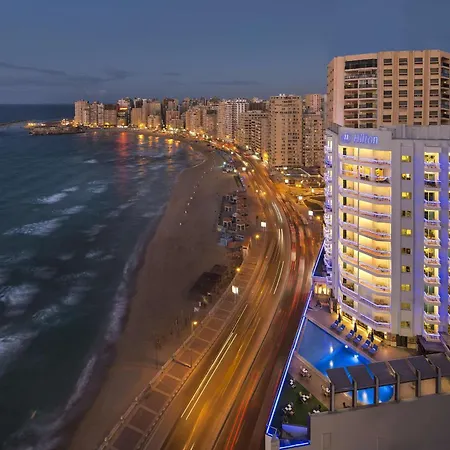 Hilton Alexandria Corniche-3