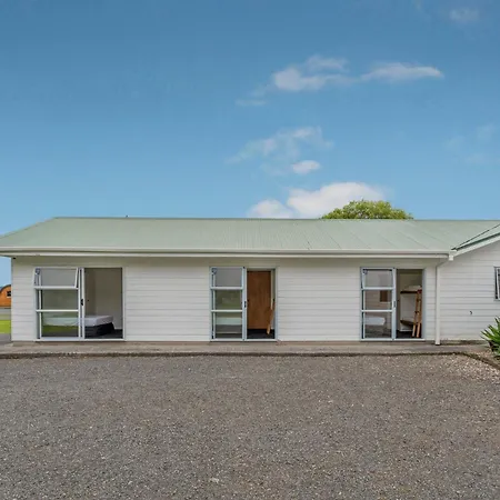 Coromandel Shelly Beach Top 10 Holiday Park-3