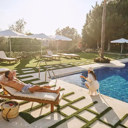 B Bou Hotel La Vinuela & Spa-3