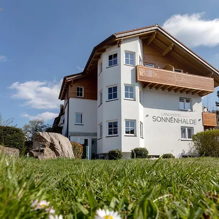 Landhotel Sonnenhalde-3