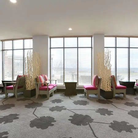 Hilton Garden Inn Pittsburgh Airport South-Robinson Mall-2