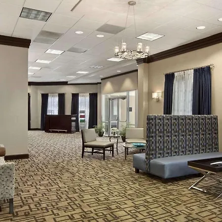 Embassy Suites By Hilton St Louis Airport-2