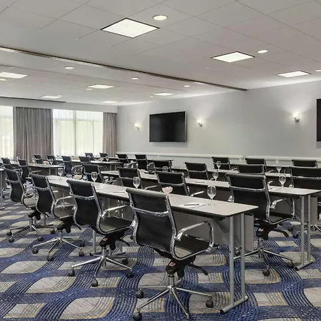 Embassy Suites By Hilton Philadelphia Valley Forge-2